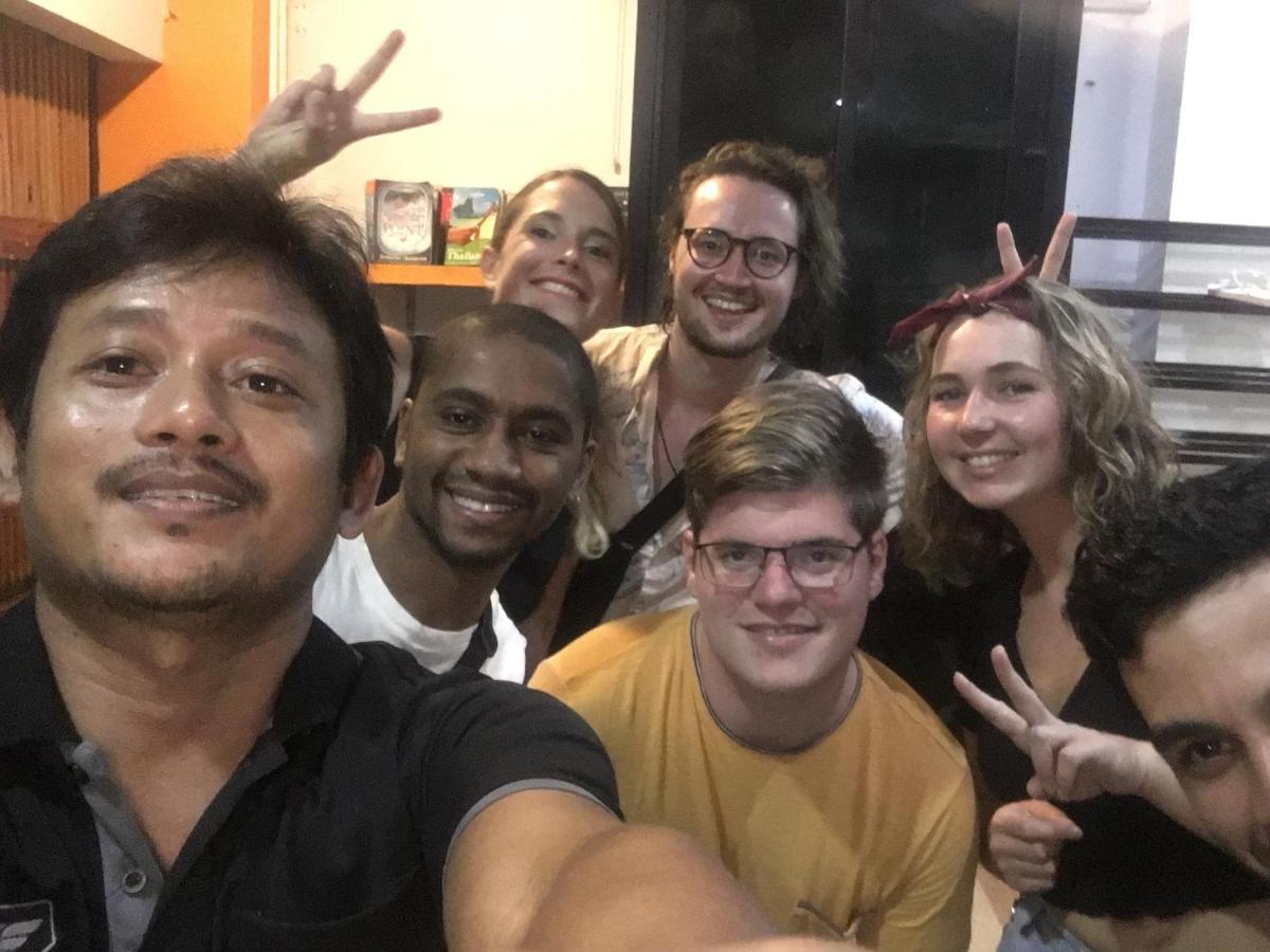 Voyagers Hostel Kepulauan Phi Phi Bagian luar foto