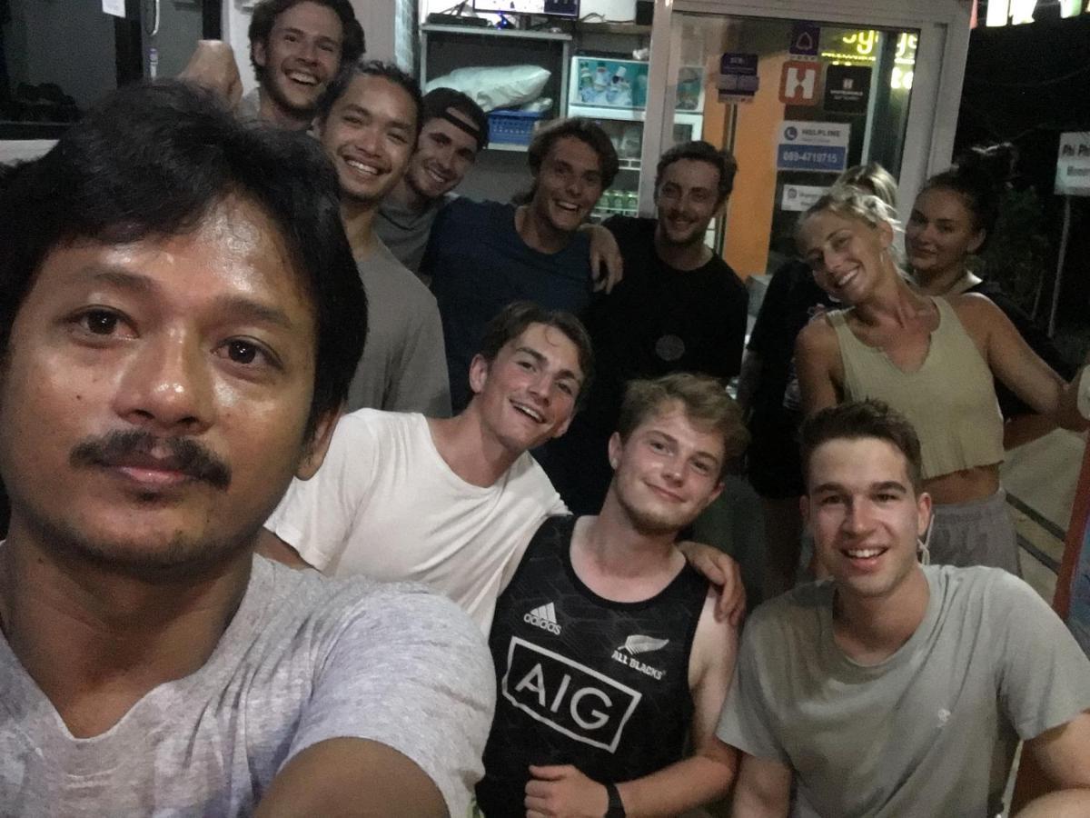 Voyagers Hostel Kepulauan Phi Phi Bagian luar foto